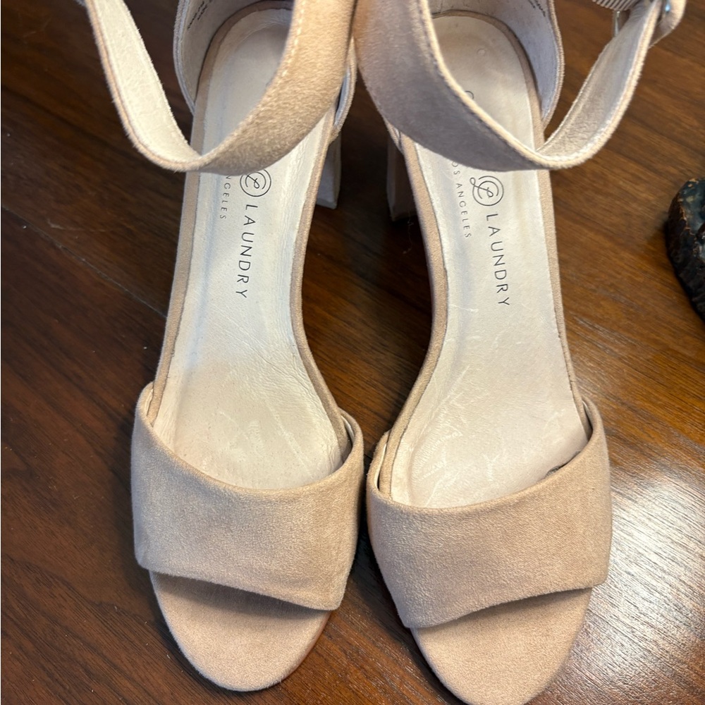 Chinese Laundry Women's Beige Heels